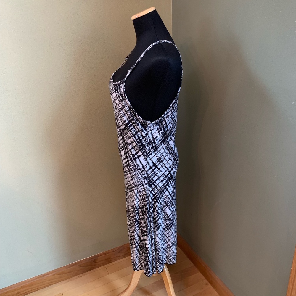 Sundress/beach coverup. - Picture 2 of 3